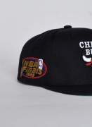 Mitchell & Ness  Top Spot Bulls