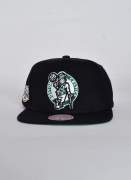 Mitchell & Ness  Top Spot Celtics