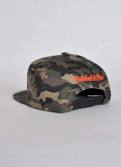 Mitchell & Ness Neon Moro Bucks