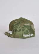 Mitchell & Ness  Camo Fitted Lakers